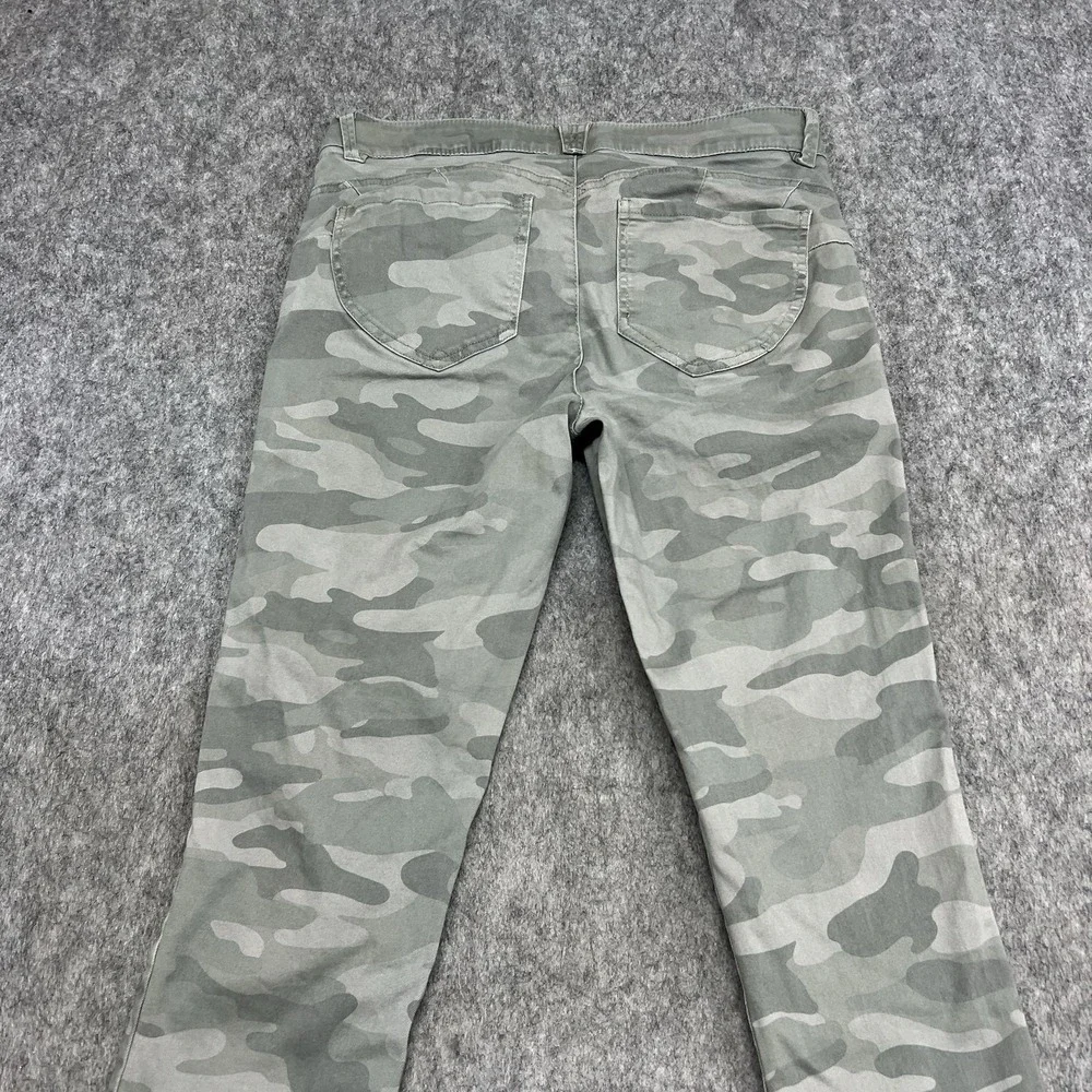 Democracy Ab Solution Jeans Womens 10 Green Camo Mid Rise Skinny Stretch 32x25 - Picture 8 of 16